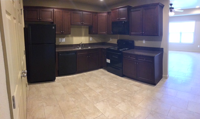 4421 East Main Street - 6